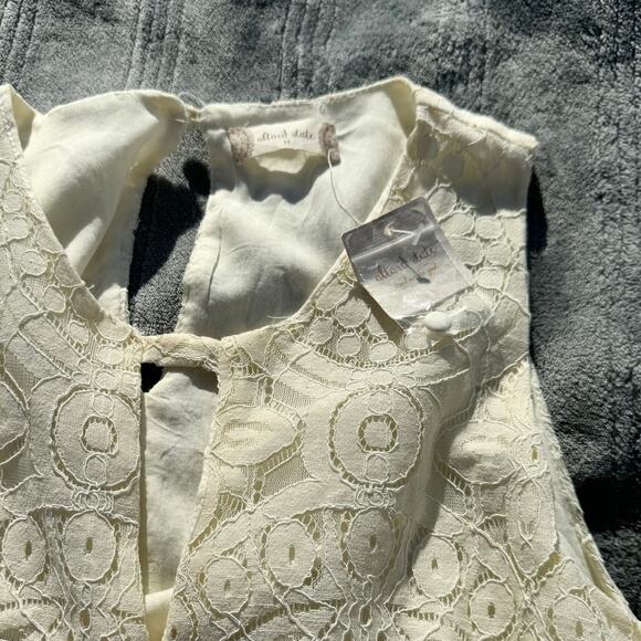 NWT Altar'd State Sleeveless Cream Lace Dress Keyhole Neckline Women's Medium - Picture 9 of 11